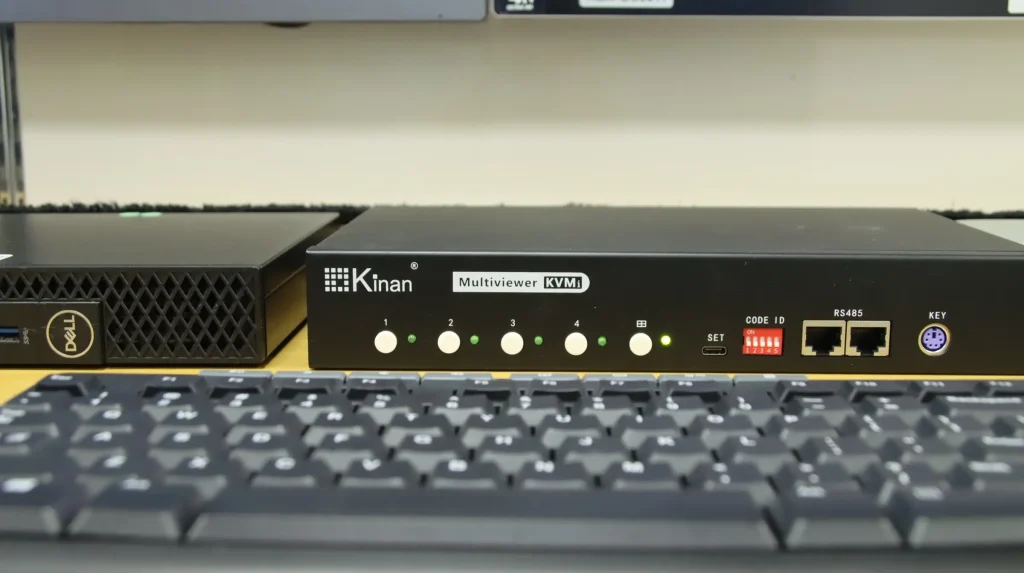 Closeup look of the KVM switch 